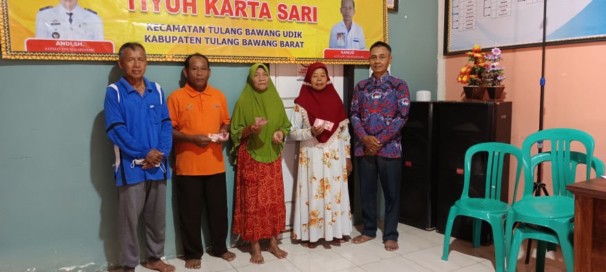 PEMBAGIAN BANTUAN LANGSUNG TUNAI DANA DESA (BLT-DD) BULAN OKTOBER 2024